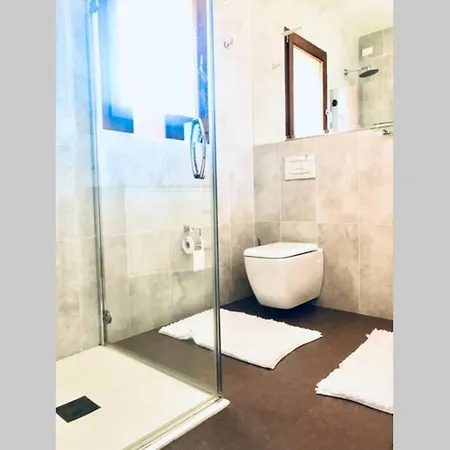 Sisi Design Apartment شقة كاستيلساردو